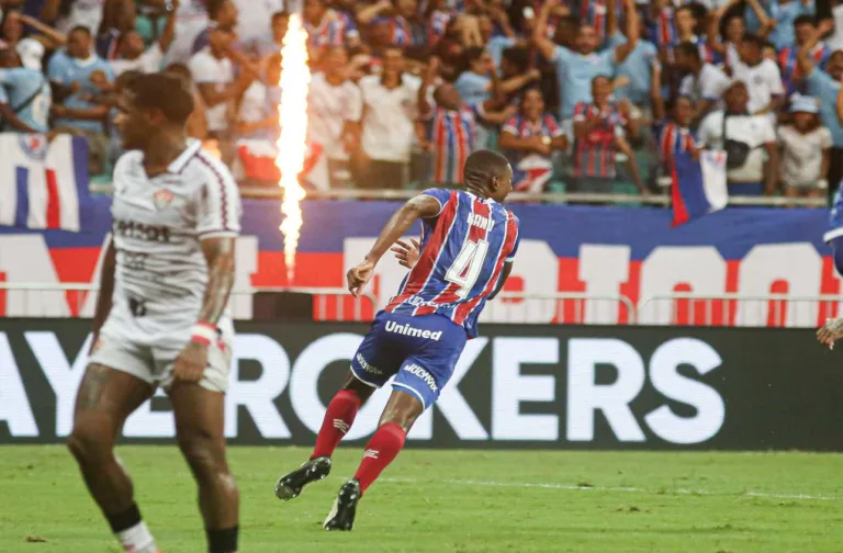 Bahia busca a virada contra o Vitória e avança na Copa do Nordeste