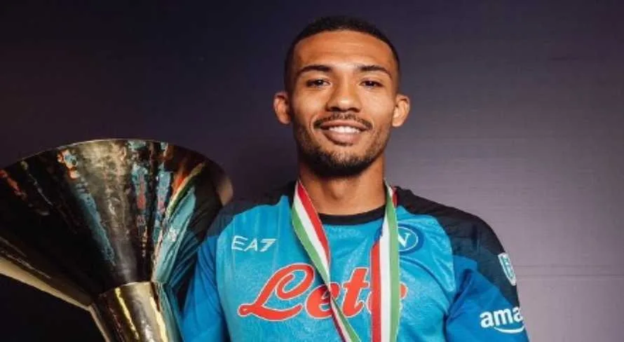 Napoli emite forte resposta à absolvição de Acerbi no caso contra Juan Jesus