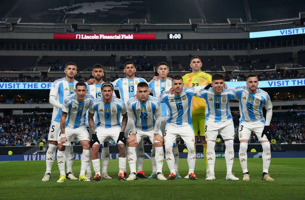 Argentina confirma o favoritismo e vence El Salvador em amistoso