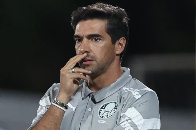 Mauro Cezar elege técnico “melhor que Abel Ferreira” no futebol brasileiro