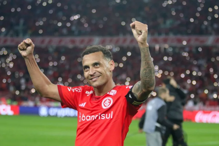 RMP diz que Flamengo errou em não contratar jogador que está no Internacional