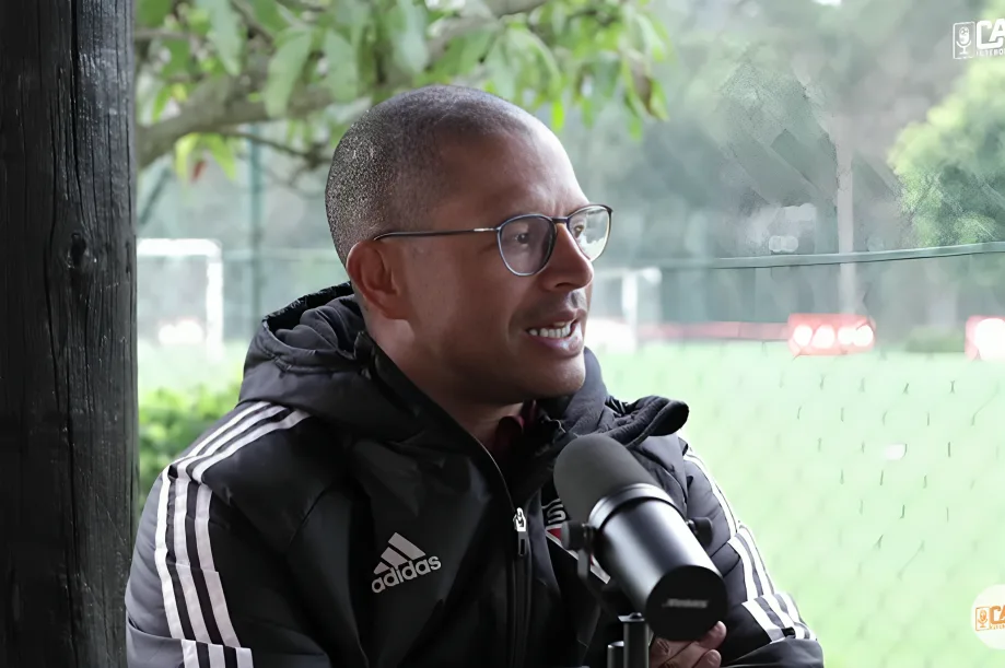 Alex aponta melhor treinador que trabalhou no futebol brasileiro: “Disparado”