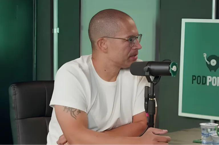 Alex surpreende e crava melhor jogador da história do futebol brasileiro