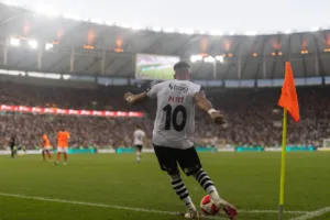 Ex-Vasco, Andrezinho não acha Payet acima da média: “Carência de ídolos”