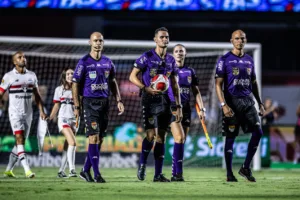 Nadine Basttos analisa polêmicas de arbitragem em SPFC x Palmeiras