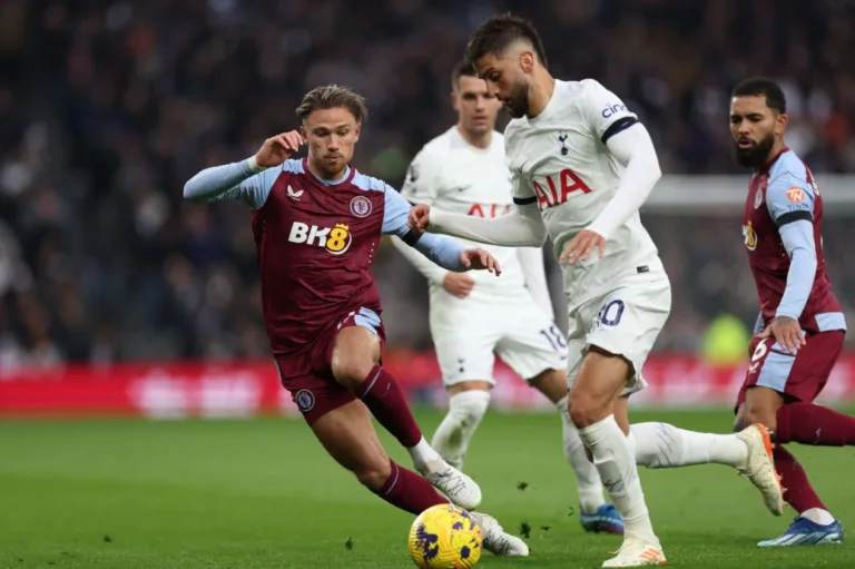 Aston Villa x Tottenham: onde assistir ao jogo da Premier League