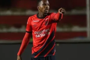 Corinthians não regulariza Cacá; zagueiro não pega o São Bernardo na Copa do Brasil