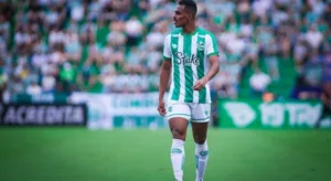 Cinco times do Brasileirão Série A mostram interesse por volante do Juventude