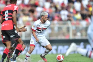 Após desfalque no Paulistão, Calleri garante presença na estreia do SPFC na Libertadores