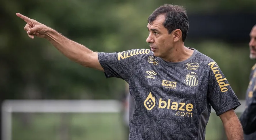 Bruno Formiga reprova “ideia” de Carille no Santos: “Não é o cara para esse papel”