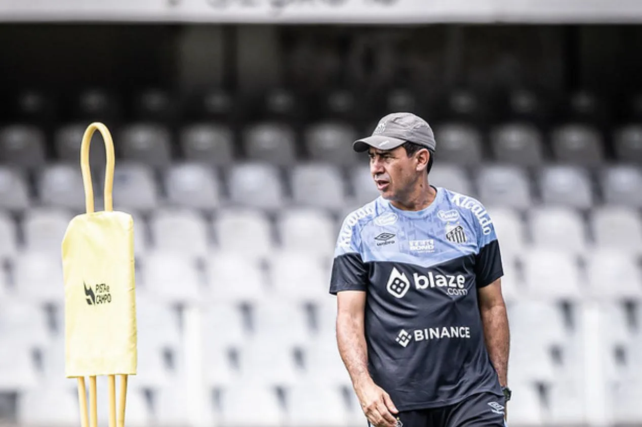 Após classificação, Carille indica objetivo do Santos no Paulistão