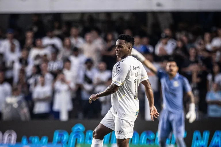 Sormani aponta três jogadores do Santos que “não são confiáveis”