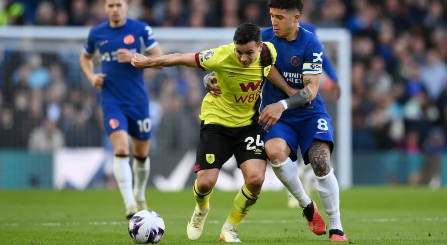 Chelsea tropeça diante do Burnley em casa na Premiere League
