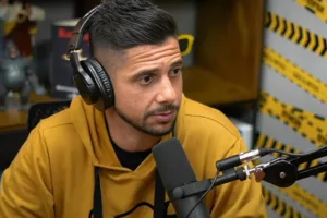 Cicinho ‘ignora’ Flamengo e crava campeão da Libertadores