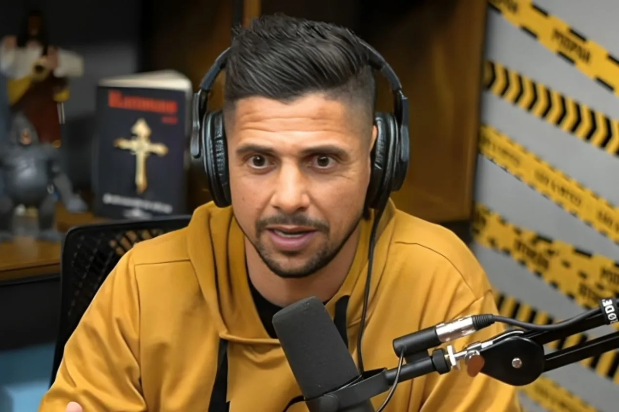 Cicinho crava classificados no Paulistão: “Aos 44 do segundo tempo”