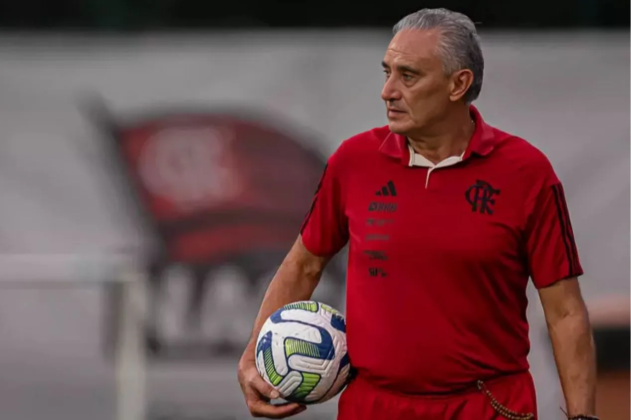 Cicinho descarta Flamengo e aponta time a ser batido no Brasil