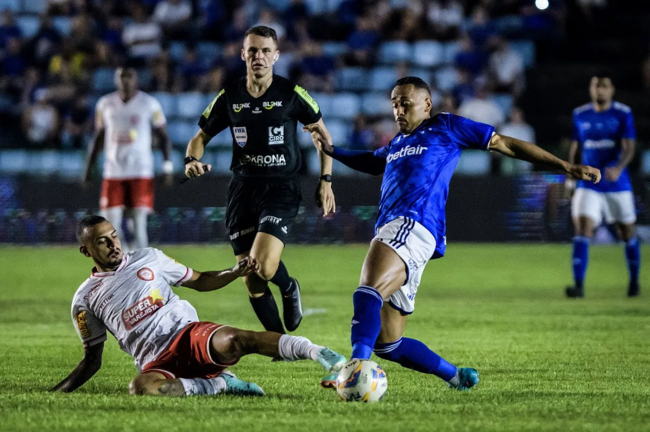 Cruzeiro x Tombense: onde assistir à semifinal do Mineiro AO VIVO