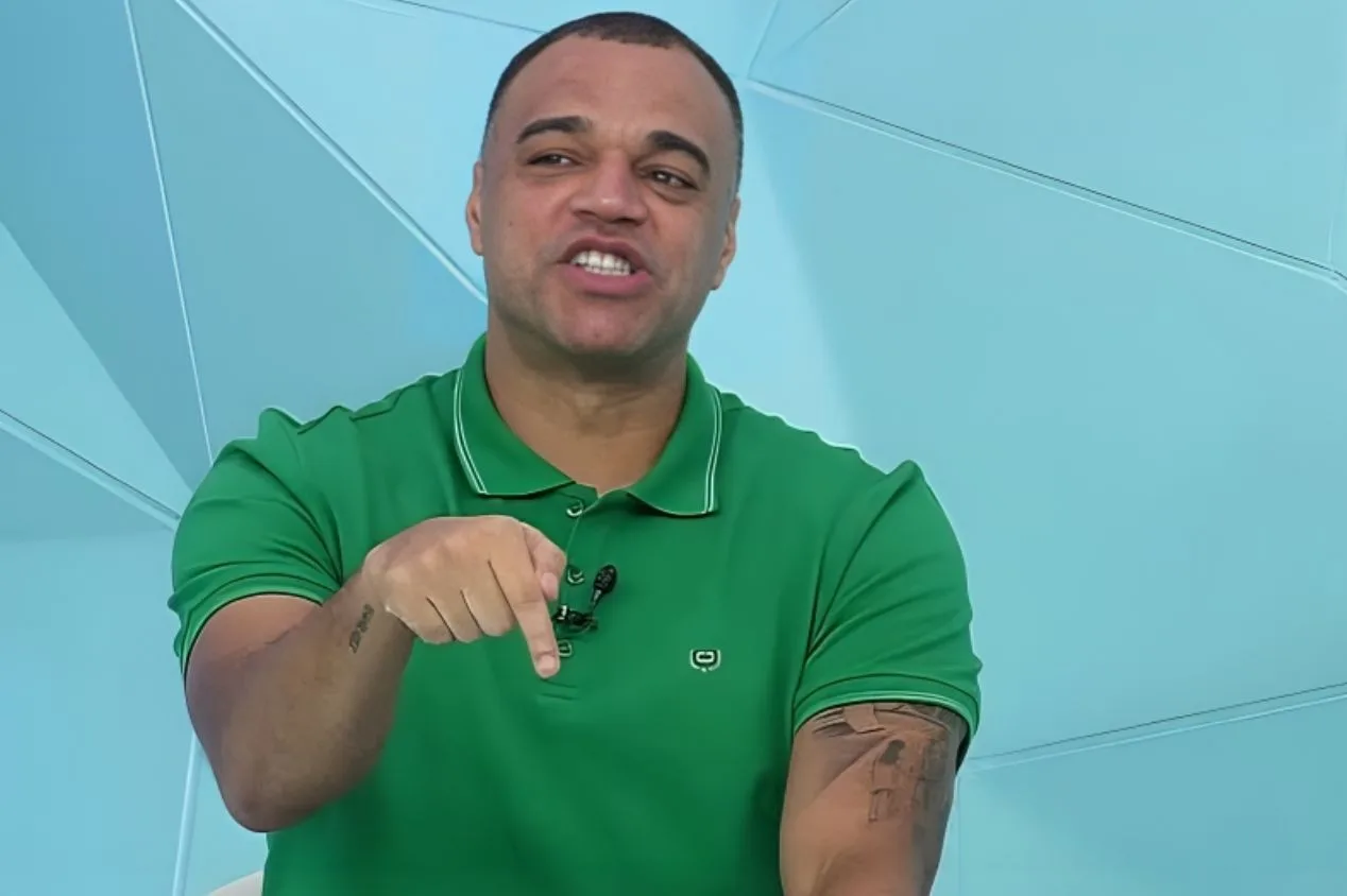 Denílson aponta camisa 10 indispensável no futebol brasileiro: “Vai sofrer na temporada” 