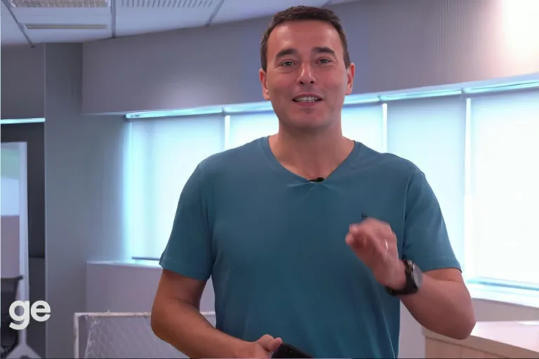 Rizek crava melhor time do futebol brasileiro hoje: “Muito acima de todos”