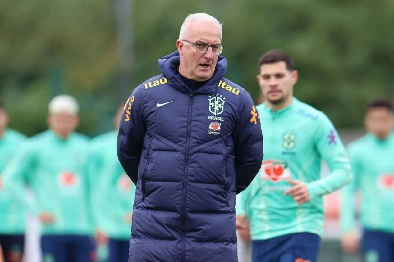 Mauro Cezar critica dois jogadores da seleção brasileira: “Patamar abaixo”