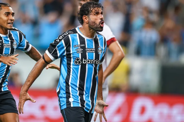 Everaldo Marques aponta time que pode surpreender no Brasileirão Série A: “Olho nele”