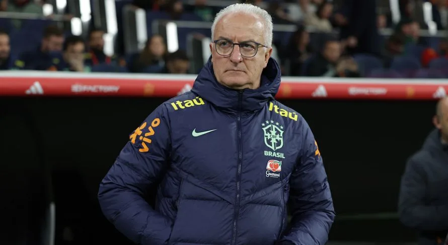 Casagrande condena erro de Tite e aponta diferencial de Dorival Júnior na seleção brasileira