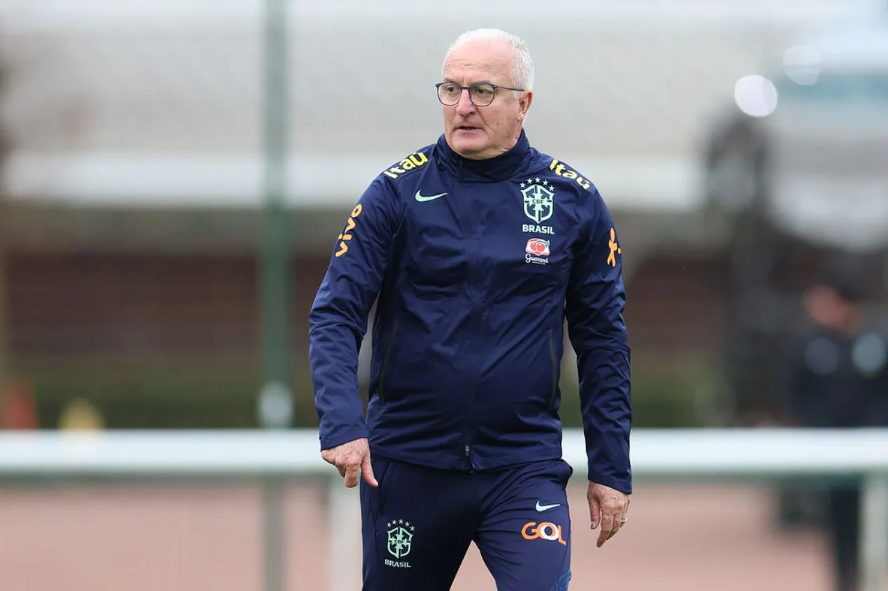 Denílson alerta sobre possível “camisa 9” do Brasil contra a Inglaterra: “Tenho restrições”