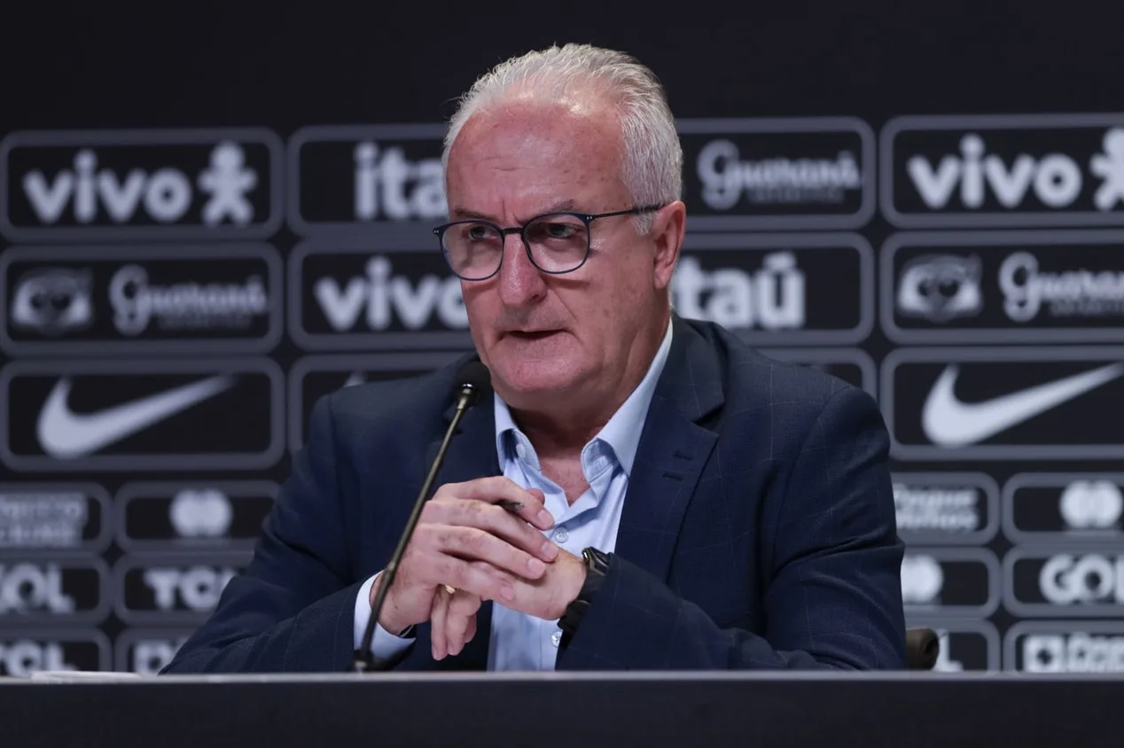 10 jogadores convocados na seleção brasileira já foram treinados por Dorival Júnior
