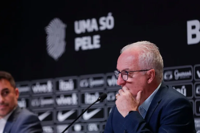 Dorival Júnior corta trio na seleção brasileira e anuncia substitutos