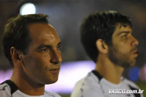 Edmundo reforça apelo antes do Brasileirão e vê injustiça de treinador multicampeão: “Exagerou”