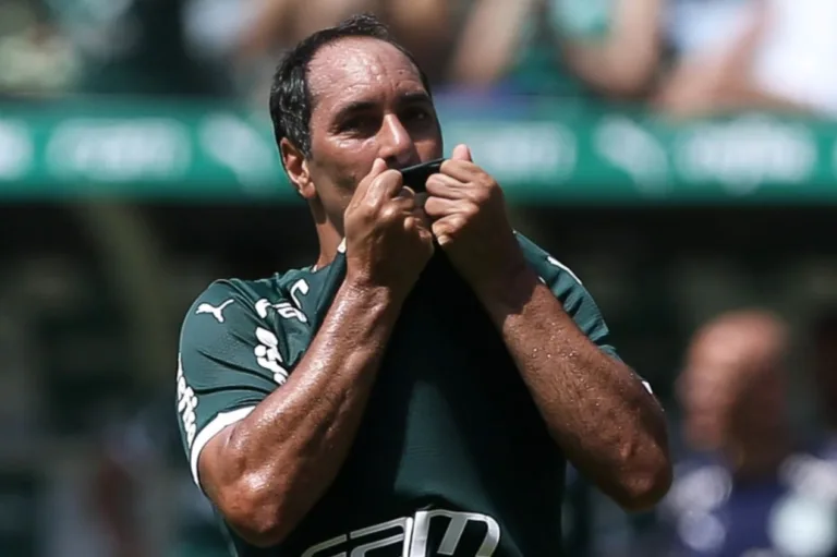 Edmundo sinaliza “terceira força” do futebol brasileiro no futuro: “Em breve” 