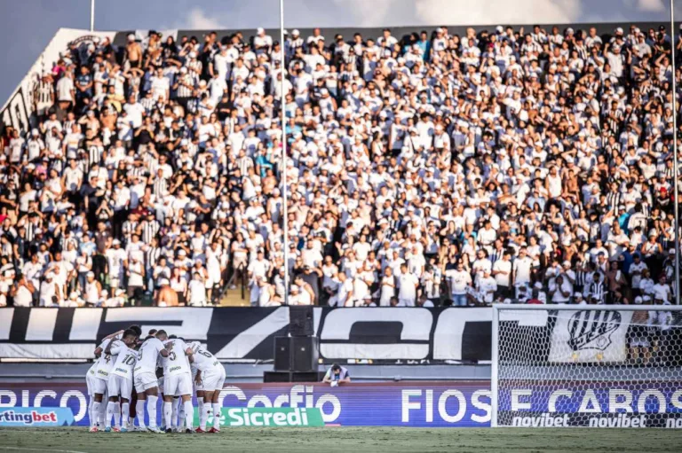 Santos reforça todas as posições e anuncia 15 jogadores em 2024