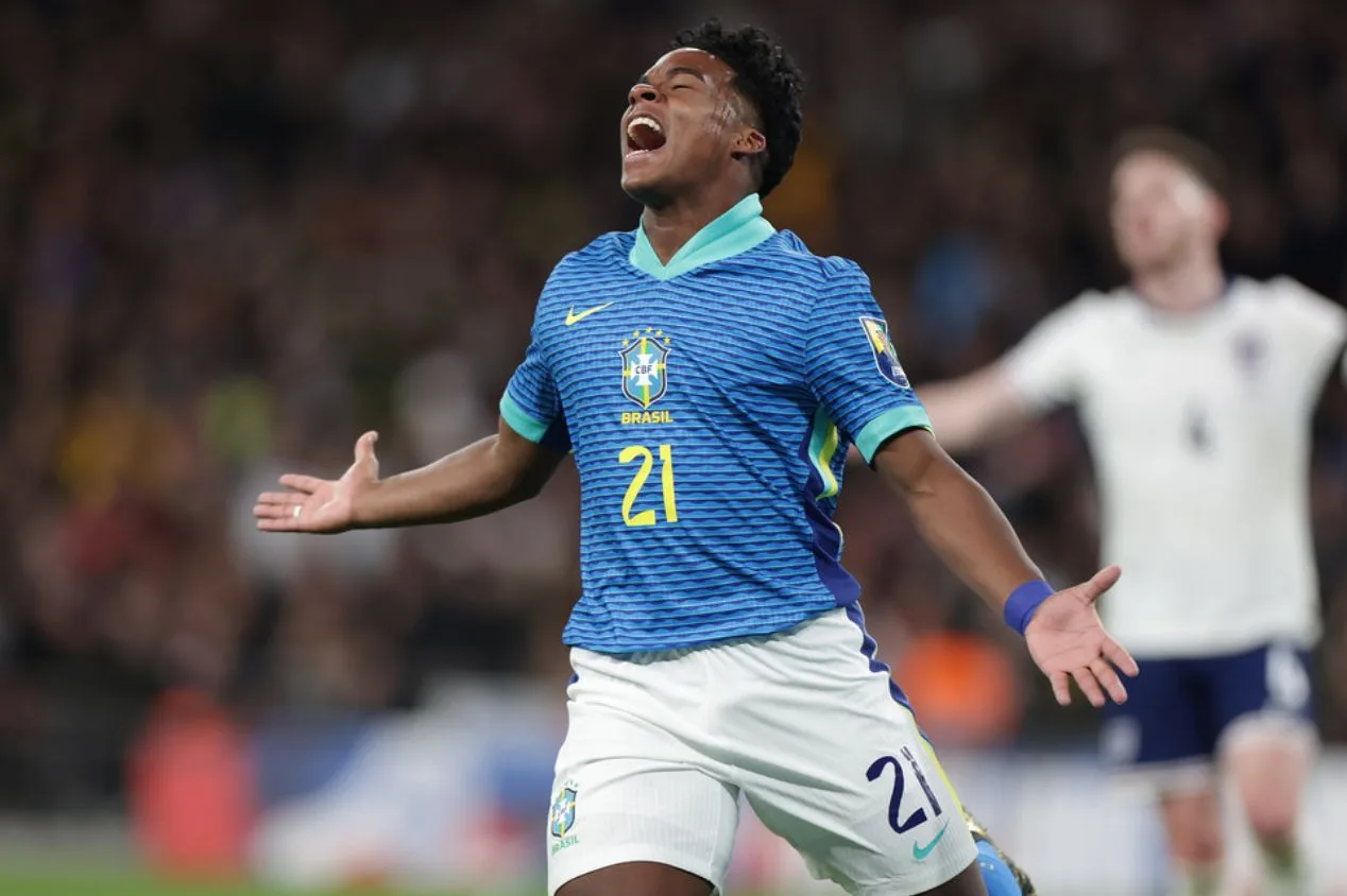 Lugano descarta Romário e compara Endrick com outro craque da seleção brasileira