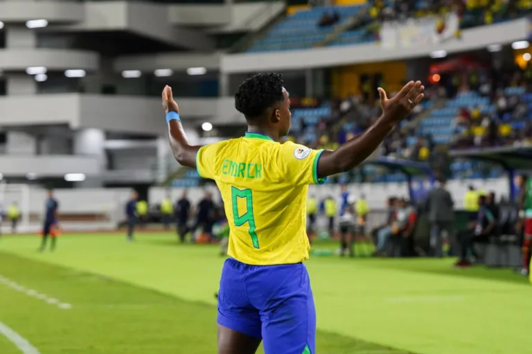 Facincani avalia chance de Endrick alcançar nível de Ronaldo: “Por que não?”