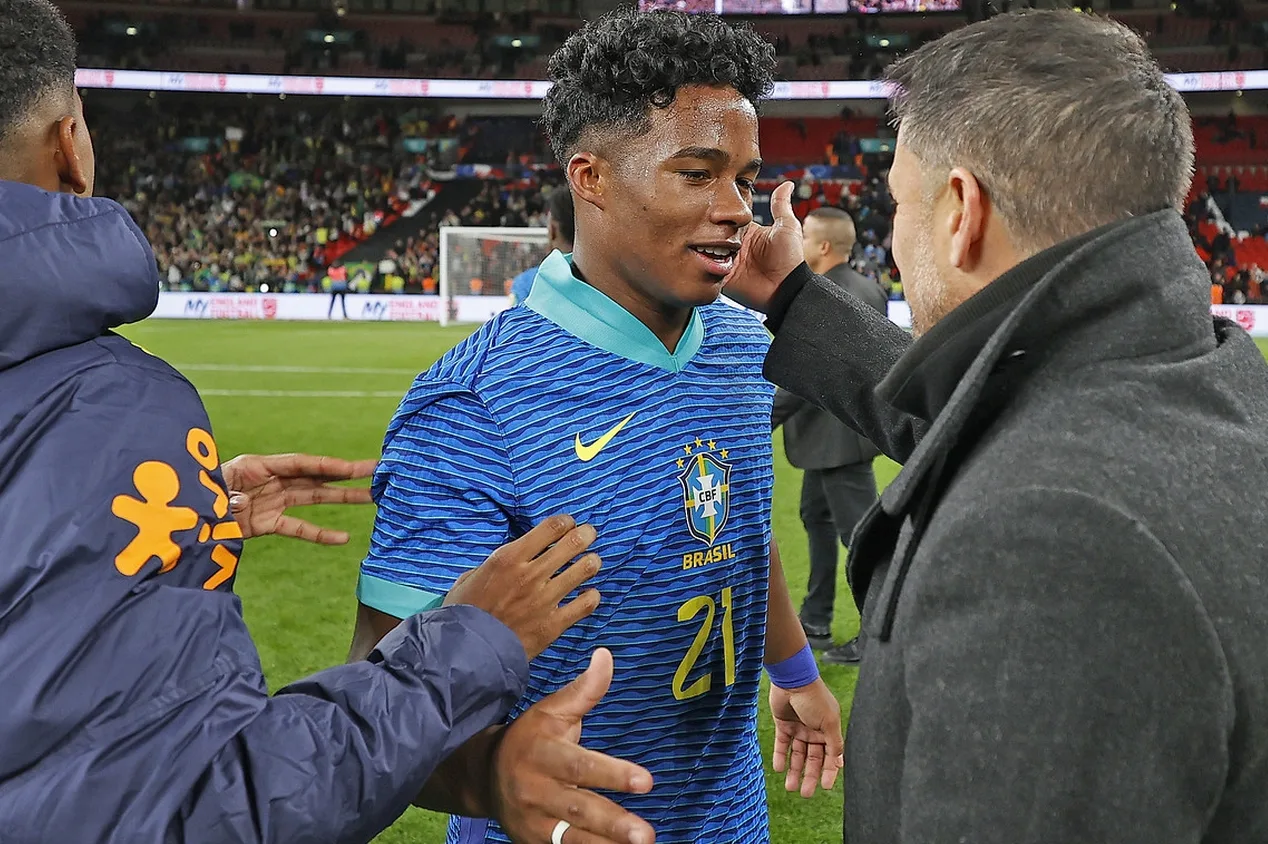 Dandan exalta Endrick e pede outro atacante na seleção brasileira: “Só falta ele”