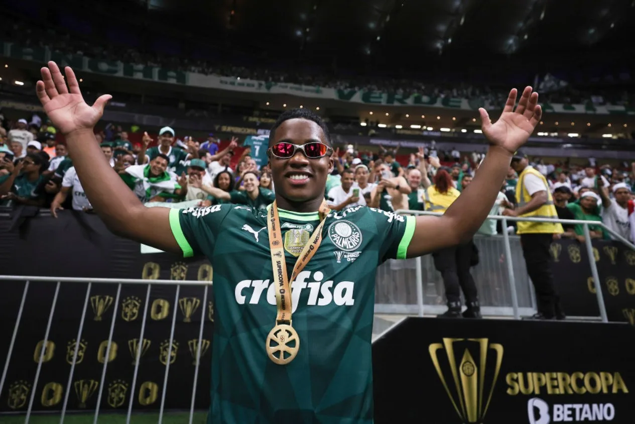 Palmeiras ainda tem quantia para receber de negociações de atletas; veja