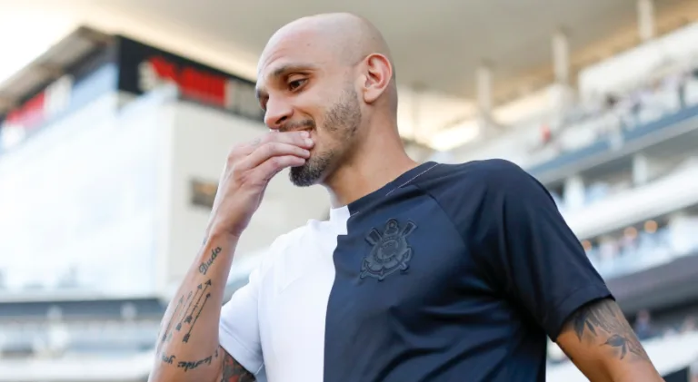 ESPN vence concorrência com Globo e TNT e fecha como novo comentarista