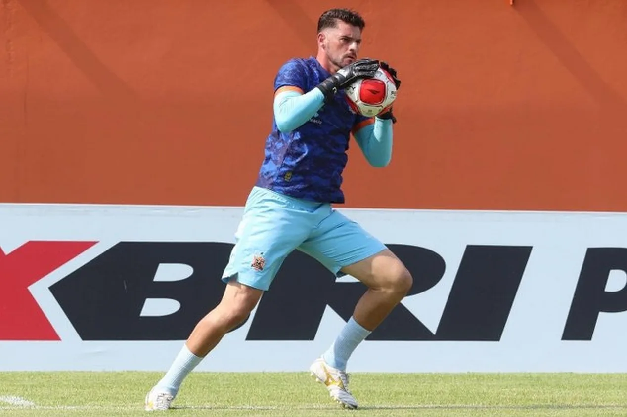 Internacional encaminha contratação de goleiro do Nova Iguaçu, informa Vaguinha