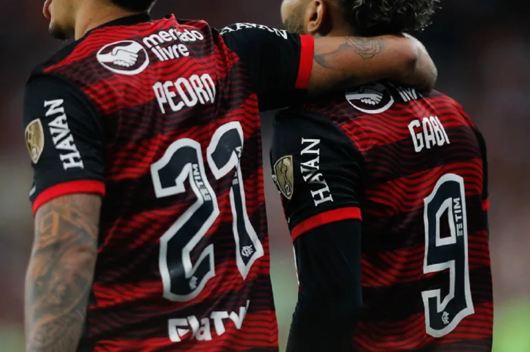 Flamengo ‘amassa’ rivais em estudo de time mais valioso do Brasil; veja ranking