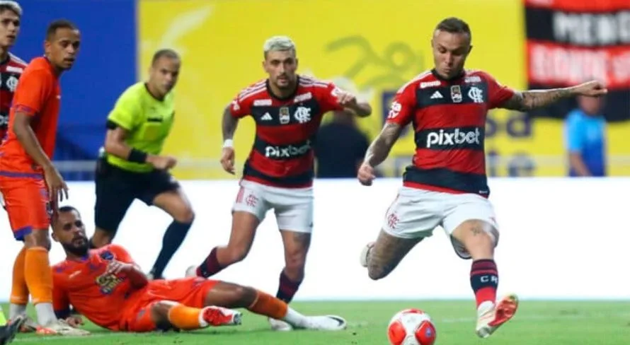 PVC crava resultado da final do Campeonato Carioca e manda recado ao Flamengo