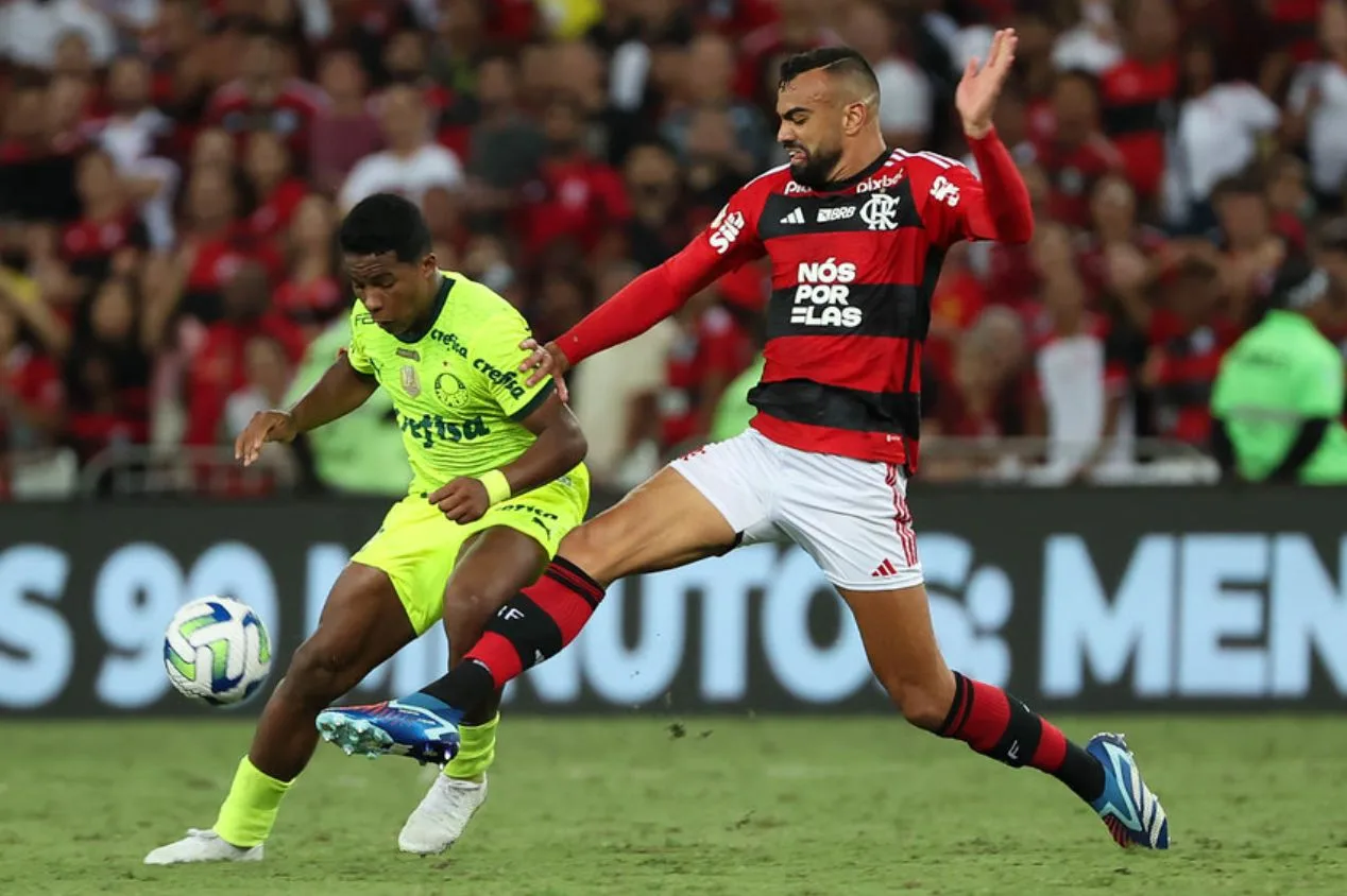 Denílson vê status de “time a ser batido” no futebol brasileiro: “É o favorito”