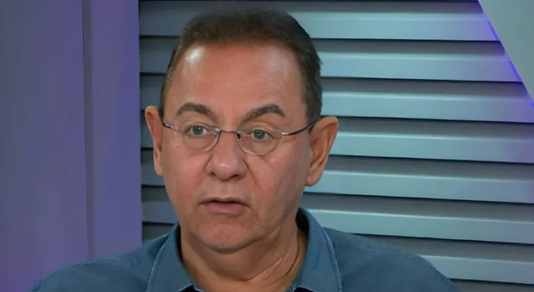 Flavio Prado aponta time “problemático” do futebol brasileiro: “Muitas dificuldades”