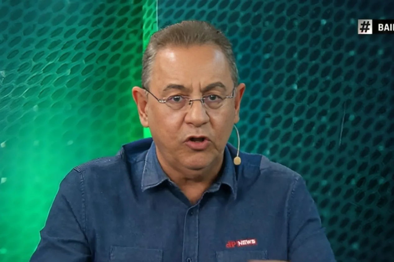 Flavio Prado aponta time que pode ”sair do buraco” no futebol brasileiro