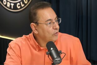 Flavio Prado durante entrevista para podcast (Reprodução - Flow Sport Club - YouTube)