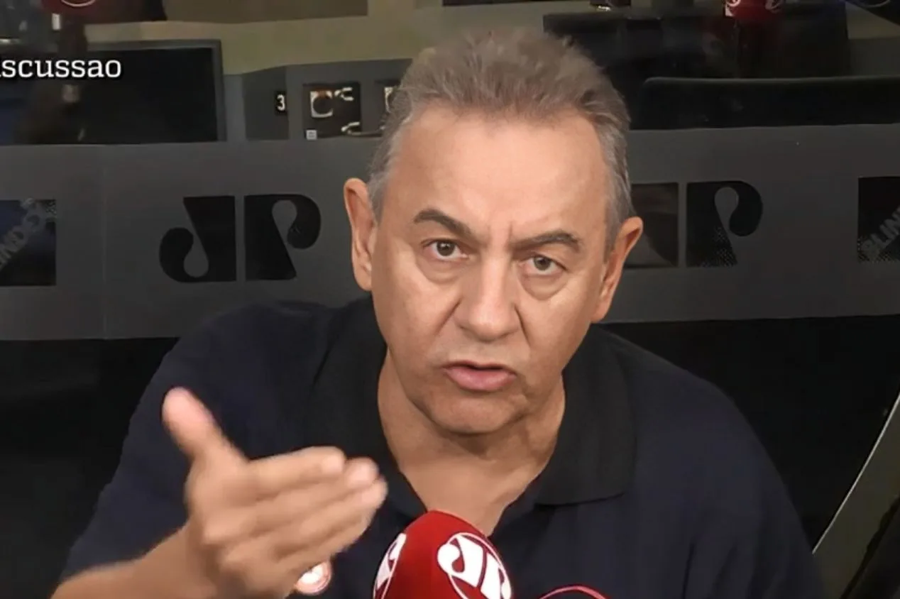 Flavio Prado exalta técnico do futebol brasileiro: “Competente”