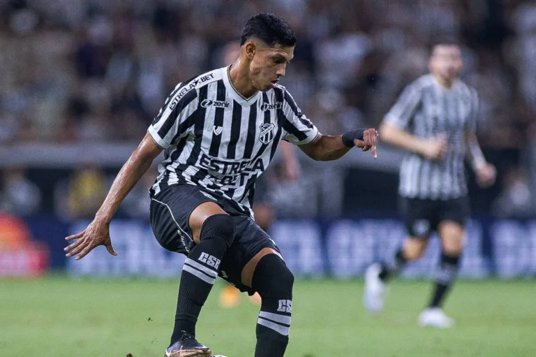 Ceará vence o Fortaleza e entra na zona de classificação da Copa do Nordeste