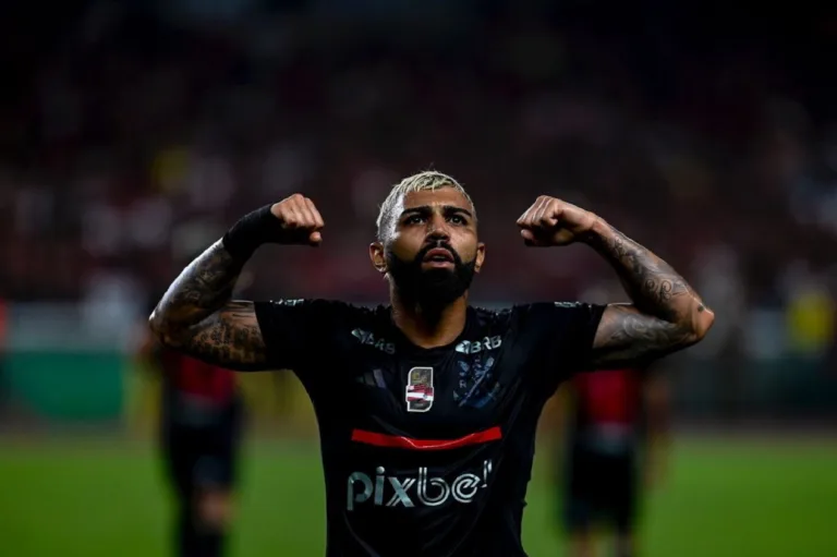 Vice do Flamengo crava futuro de Gabigol: “De um jeito ou de outro”