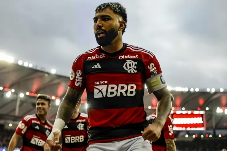 André Hernan detalha interesses de Palmeiras e Corinthians em Gabigol: “Tá na frente”