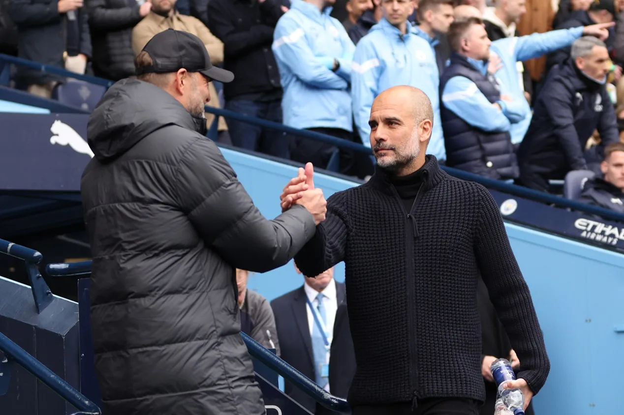 Rivais em Liverpool x City, Klopp e Guardiola tiveram primeiro duelo há 11 anos; relembre