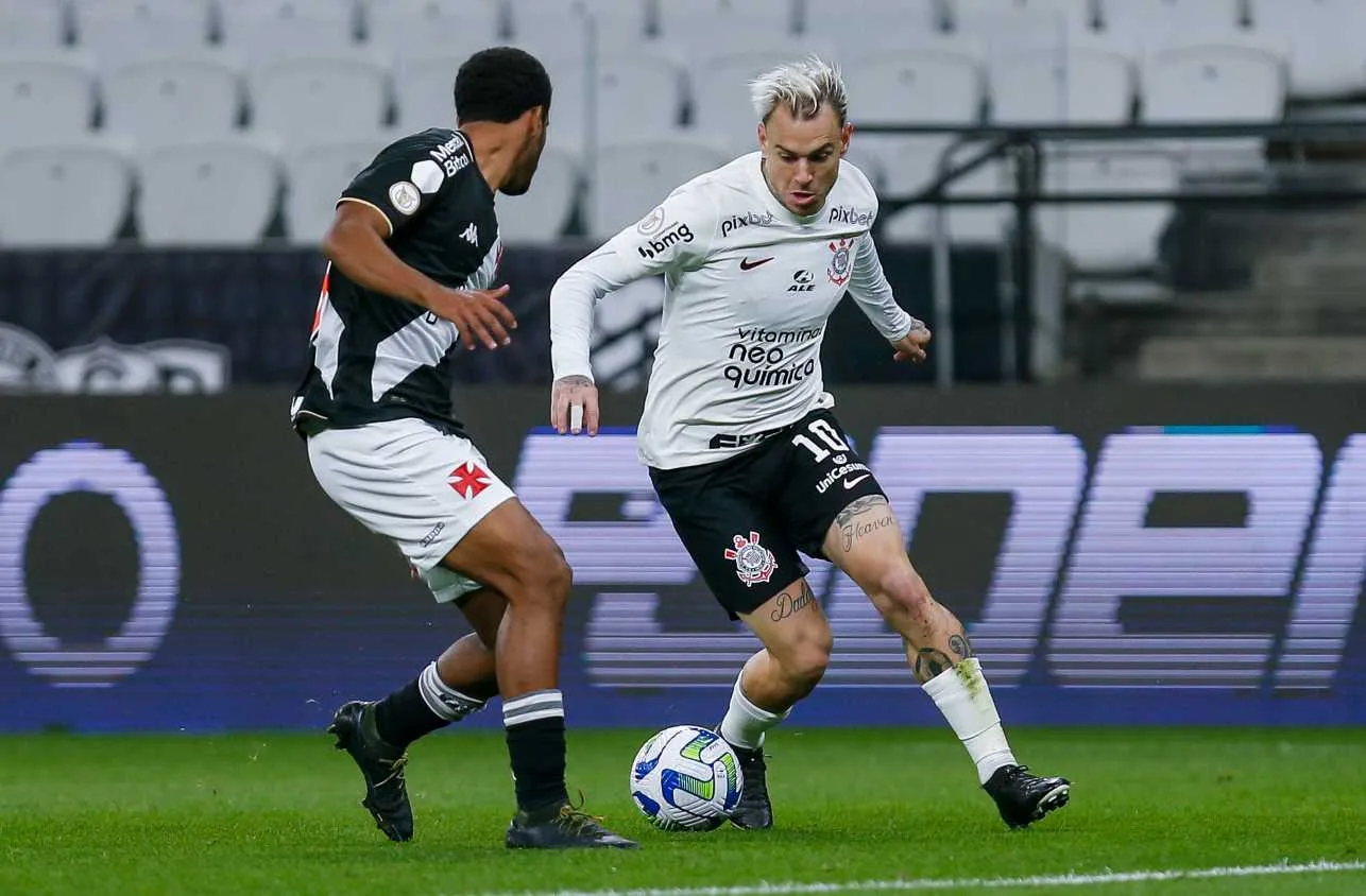 Ex-Corinthians, Róger Guedes se destaca no Al-Rayyan, do Catar; veja números